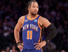 开云官方app入口-尼克斯战绩回升，备战新赛季