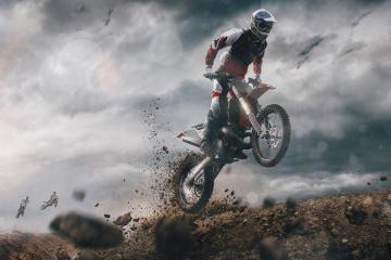 开云下载-太阳带走爵士，福克斯在欧冠淘汰赛接管比赛，一场跨越时空的体育双重奏