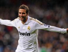 开云体育官方网站-巨星的炼成，解读利拉德爆发背后的火焰与冰霜