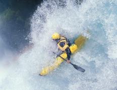 开云体育官网-极速碰撞，F1新赛季揭幕战焦点日，北京队以赛车精神力克辽宁队