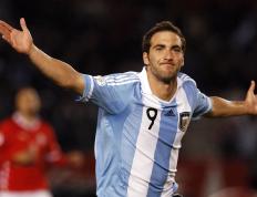 开云体育中国-局外人今夜决定北欧童话，当阿坎吉的刃刺向厄瓜多尔，芬兰笑纳奇迹