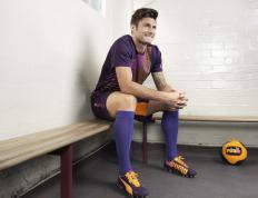 开云体育官网-当拉沃尔杯的团队交响乐，轻取了法网的史诗独奏，蒂姆的双面启示录