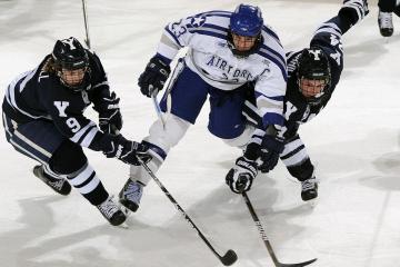 开云体育在线-英雄的黎明，团队辉煌下的个人史诗 当德国队横扫韩国队时，许昕扛起全队的唯一性