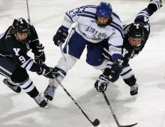 开云体育在线-羽球双城记，团队鏖战与个人孤勇的变奏曲