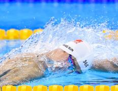 开云体育下载-王者带队改写规则，拉沃尔杯如何用一场胜利力压百年戴维斯杯