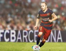 开云体育-从团队齿轮到个人锋芒，两个赛场的篮球美学