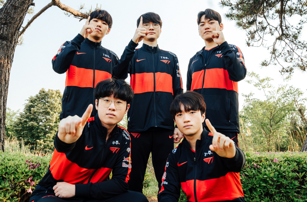 开云体育-PSG血洗RNG，Zeus关键团战开团秒人强强对话半决赛，成为赛场最大亮点