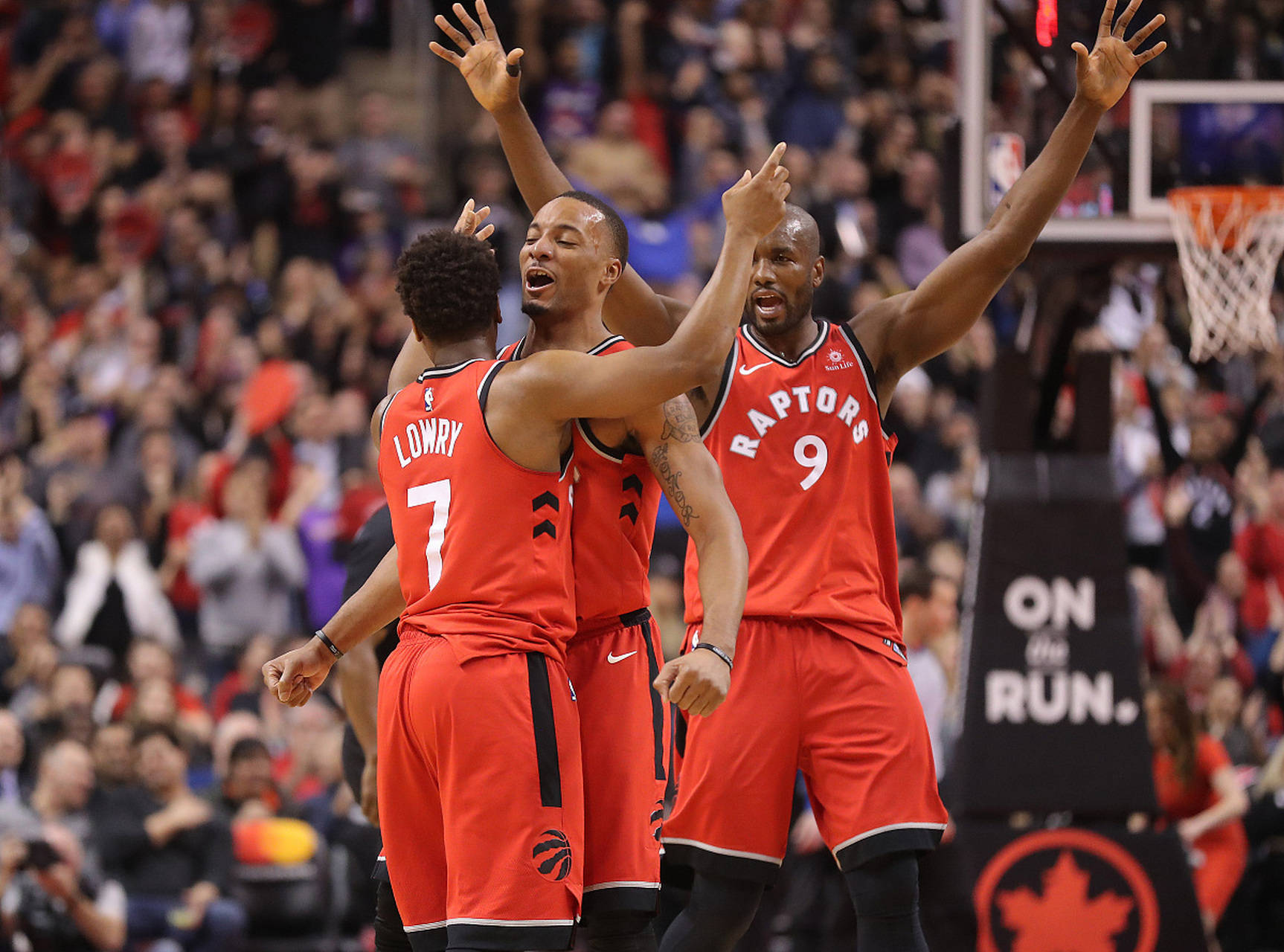 开云APP-猛龙客场击败黄蜂,西亚卡姆20+11