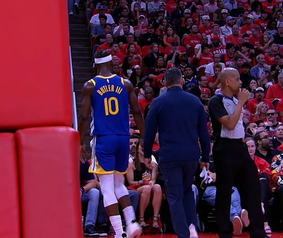 开云体育下载-勇士大将再次受伤，球队季后赛陷入困境