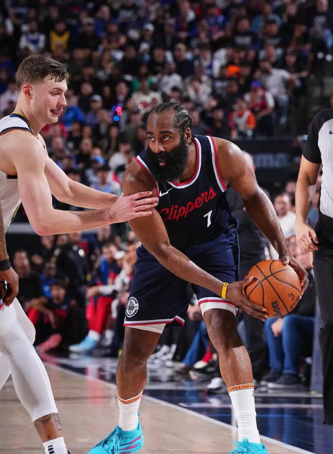 开云体育平台APP-快船遭命运之夜，力擒雷霆