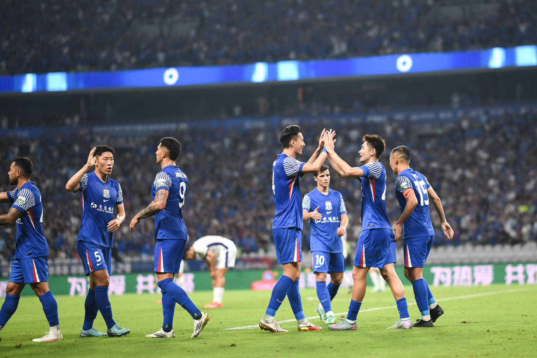 开云体育平台APP-广州恒大客场不敌上海绿地申花