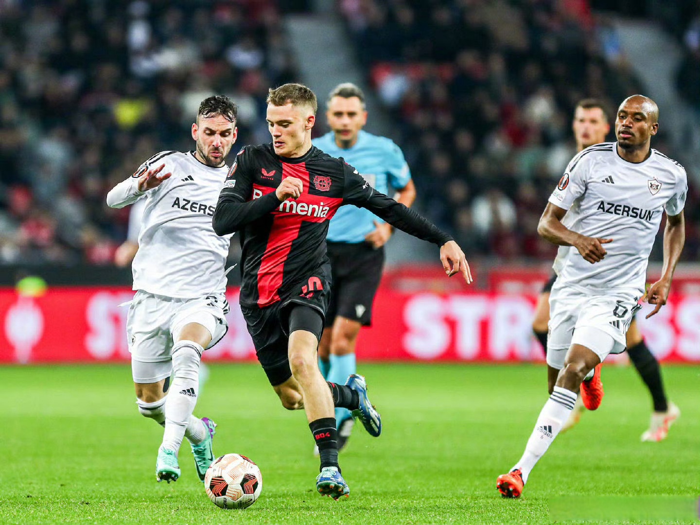 开云体育-关于勒沃库森轻取那不勒斯，福登惊艳四座的信息