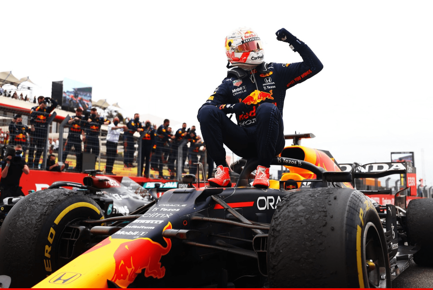 开云官网-雷诺车队横扫哈斯车队，拉塞尔带队取胜