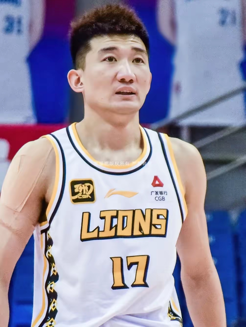 开云体育下载-上海队翻盘福建队,孙铭徽统治全场