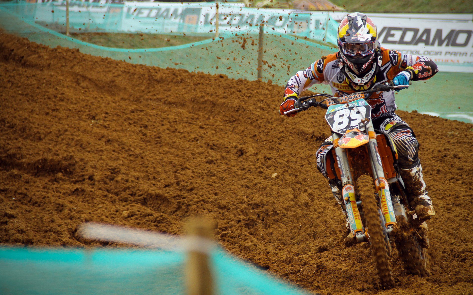 开云体育官方网站-足球传奇，阿森纳的塞维利亚克星与伊布的硬仗神话